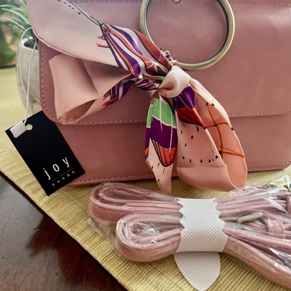 🌸 Aria Bracelet Bag ~ Joy Susan ~ Blush Pink ~ NEW with Tags ~ BONUS Twilly - Picture 9 of 12